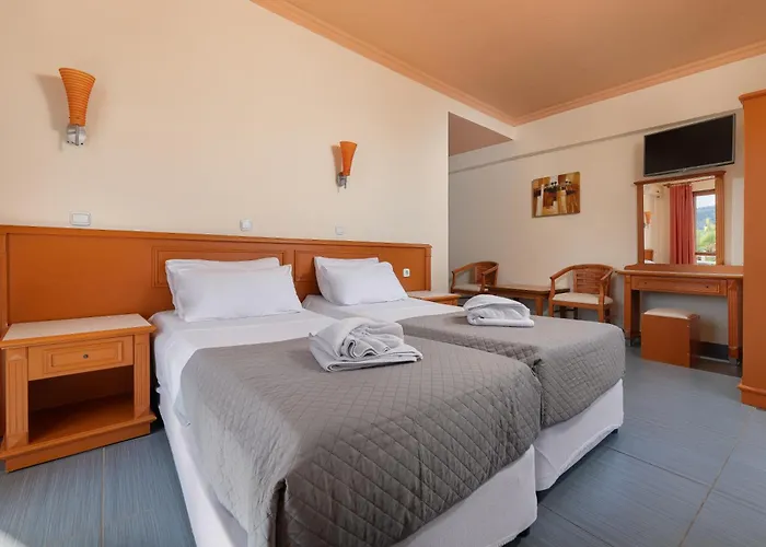 Aquarius Beach Hotel