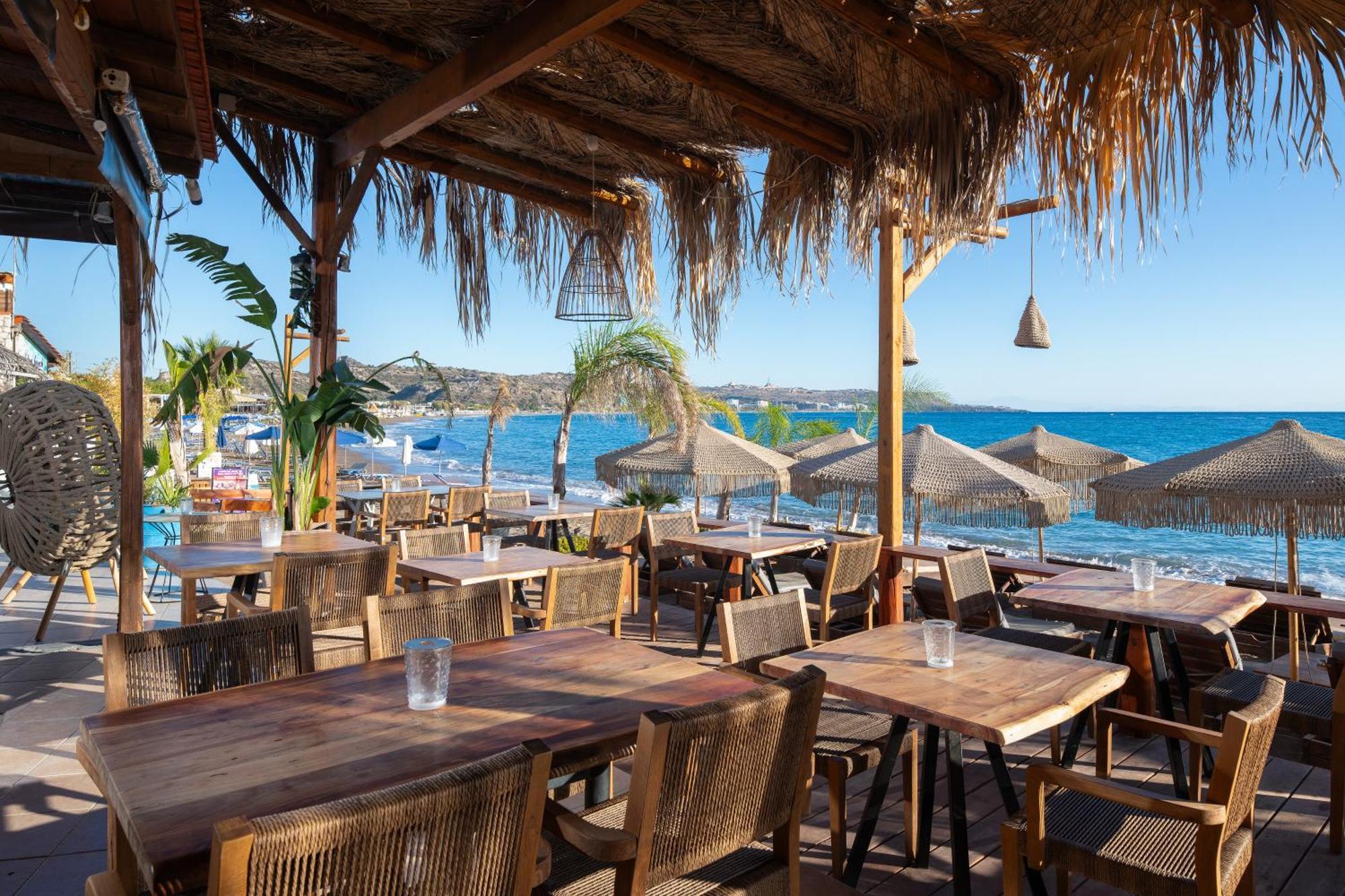 Aquarius 公寓式飯店 Faliraki